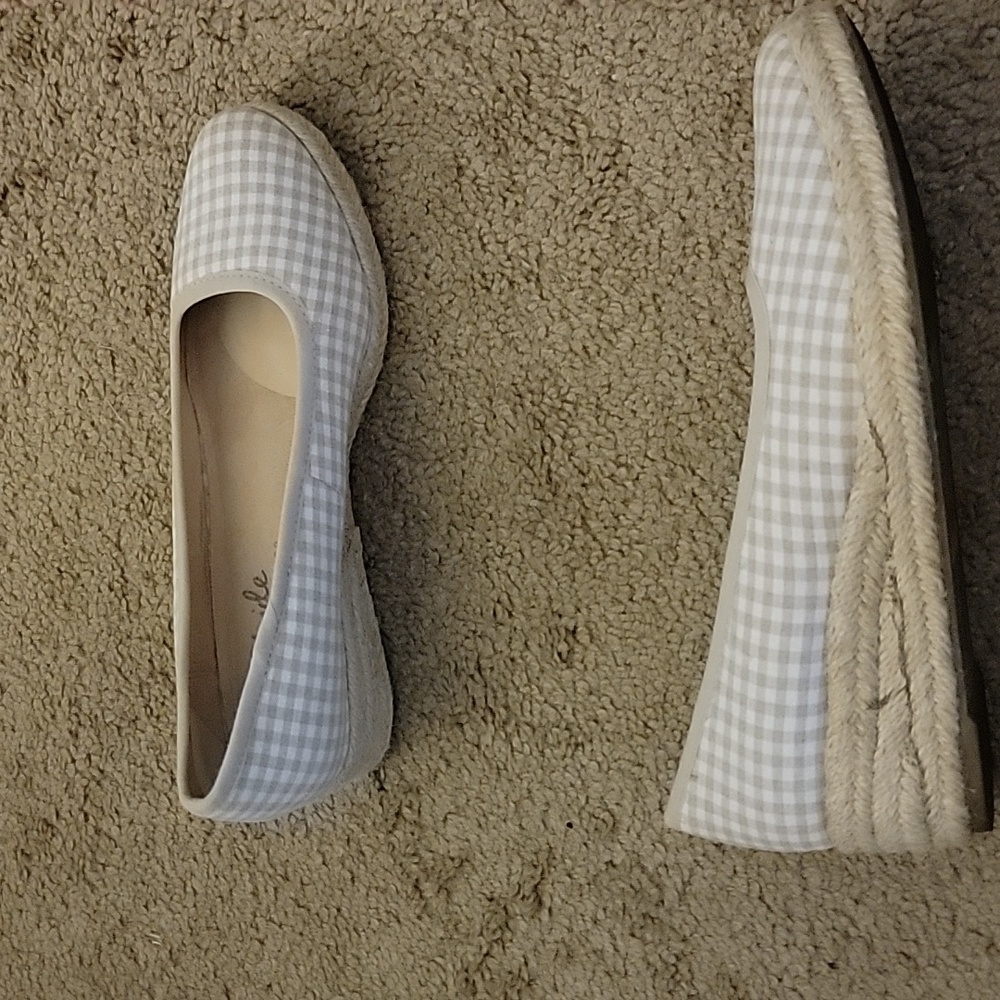 Tan gingham espadrille wedges